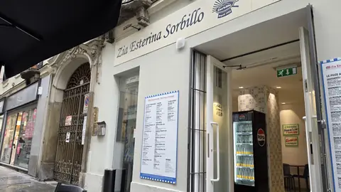 Pizza at Sorbillo, because Naples is still two days away.