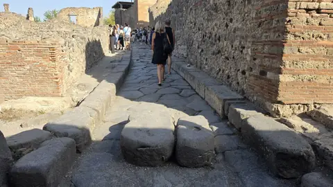 Pompeii, day 6, 09:19