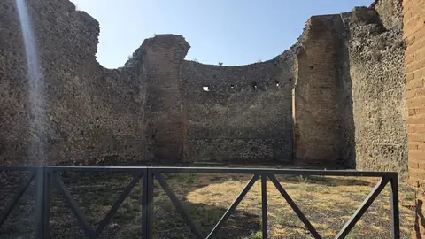 Pompeii, day 6, 09:34