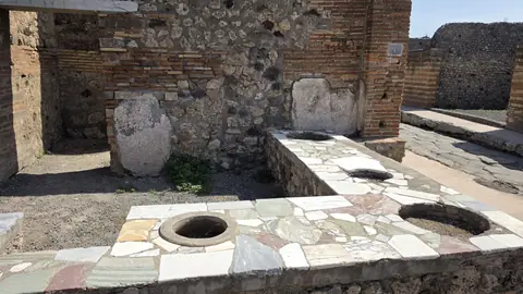 Pompeii, day 6, 11:03