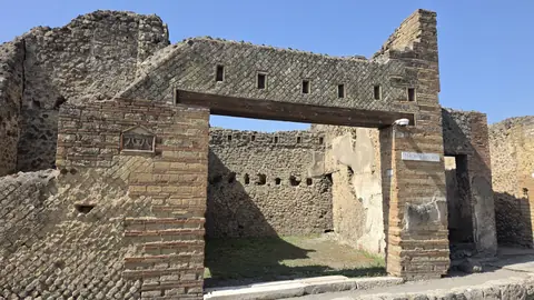 Pompeii, day 6, 11:07