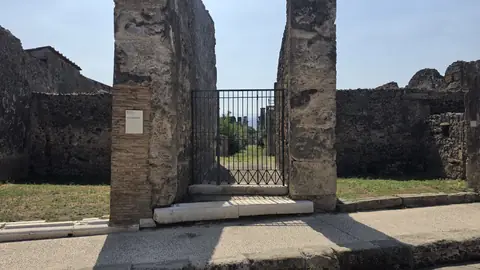 Pompeii, day 6, 11:54