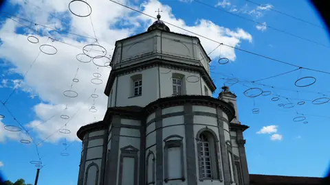 A dome against a very blue sky.